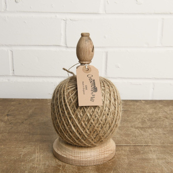 Yester Home Traditional Twine And Stand Cutter, £16