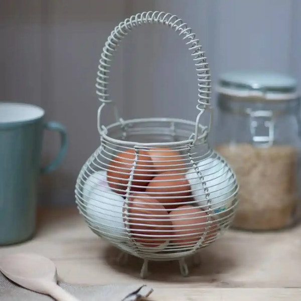Garden Trading Brompton Egg Basket – Chalk, £18
