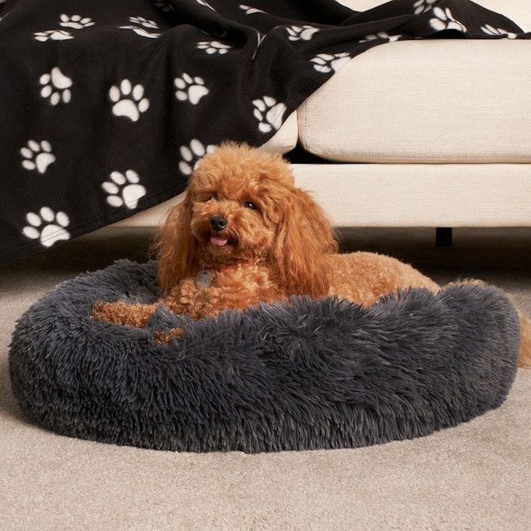 Fluffy Round Calming Pet Bed £11
