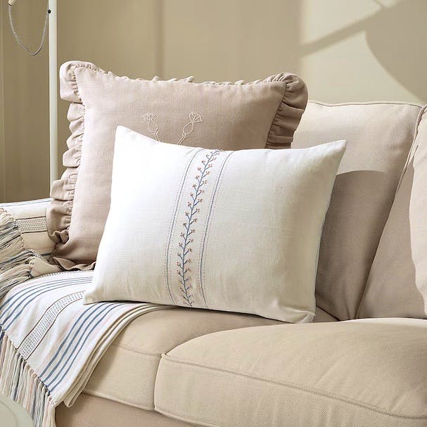 Akernejlika Cushion Cover £15