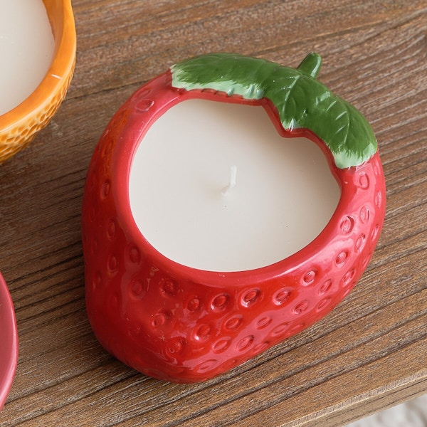 La Redoute Strawberry ceramic candle, £14