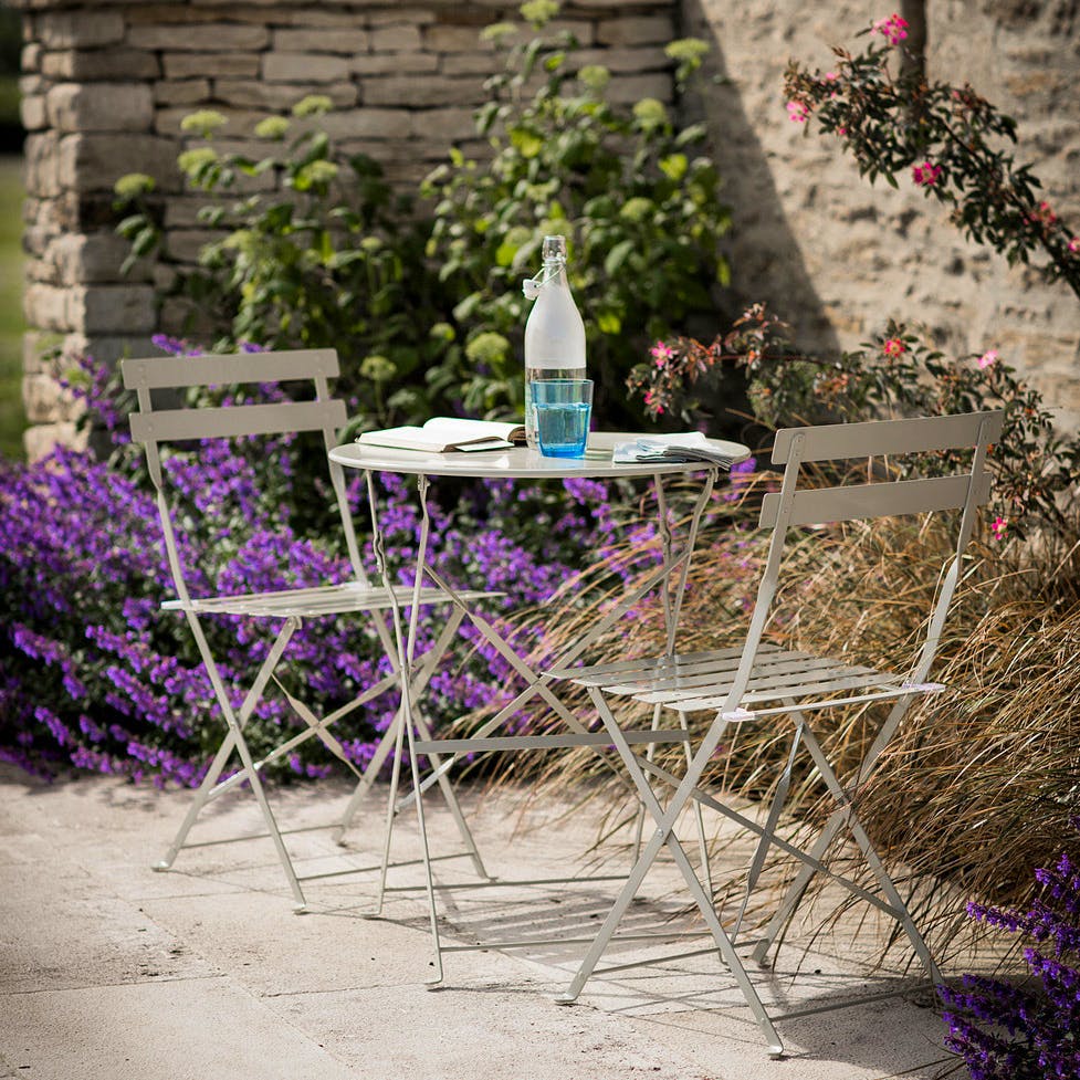 Rive Droite Bistro Set, Small - Clay £160