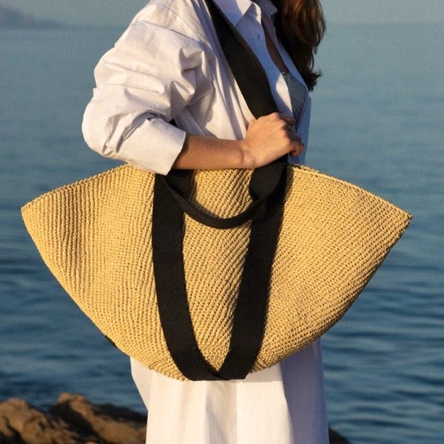 Armour Et Naturel Fan Bag, £381