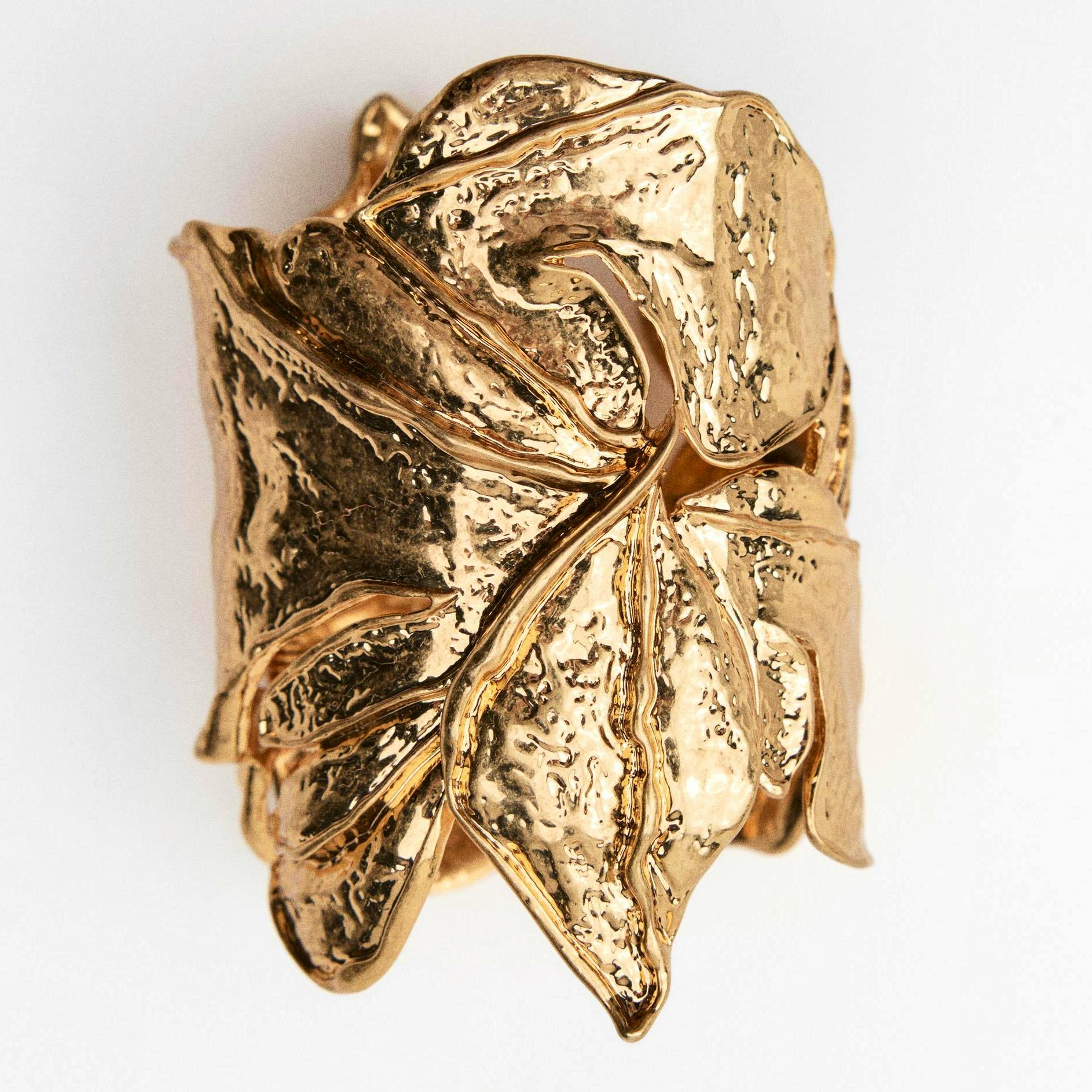 Zara Maxi Leaf Bangle, £22.99