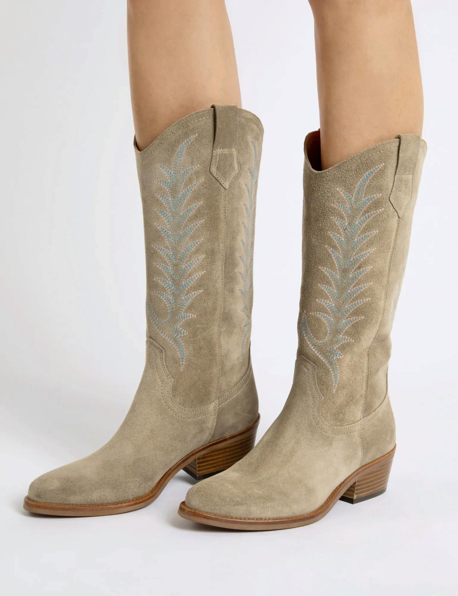 Penelope Chilvers Goldie Embroidered Cowboy Boot, £329
