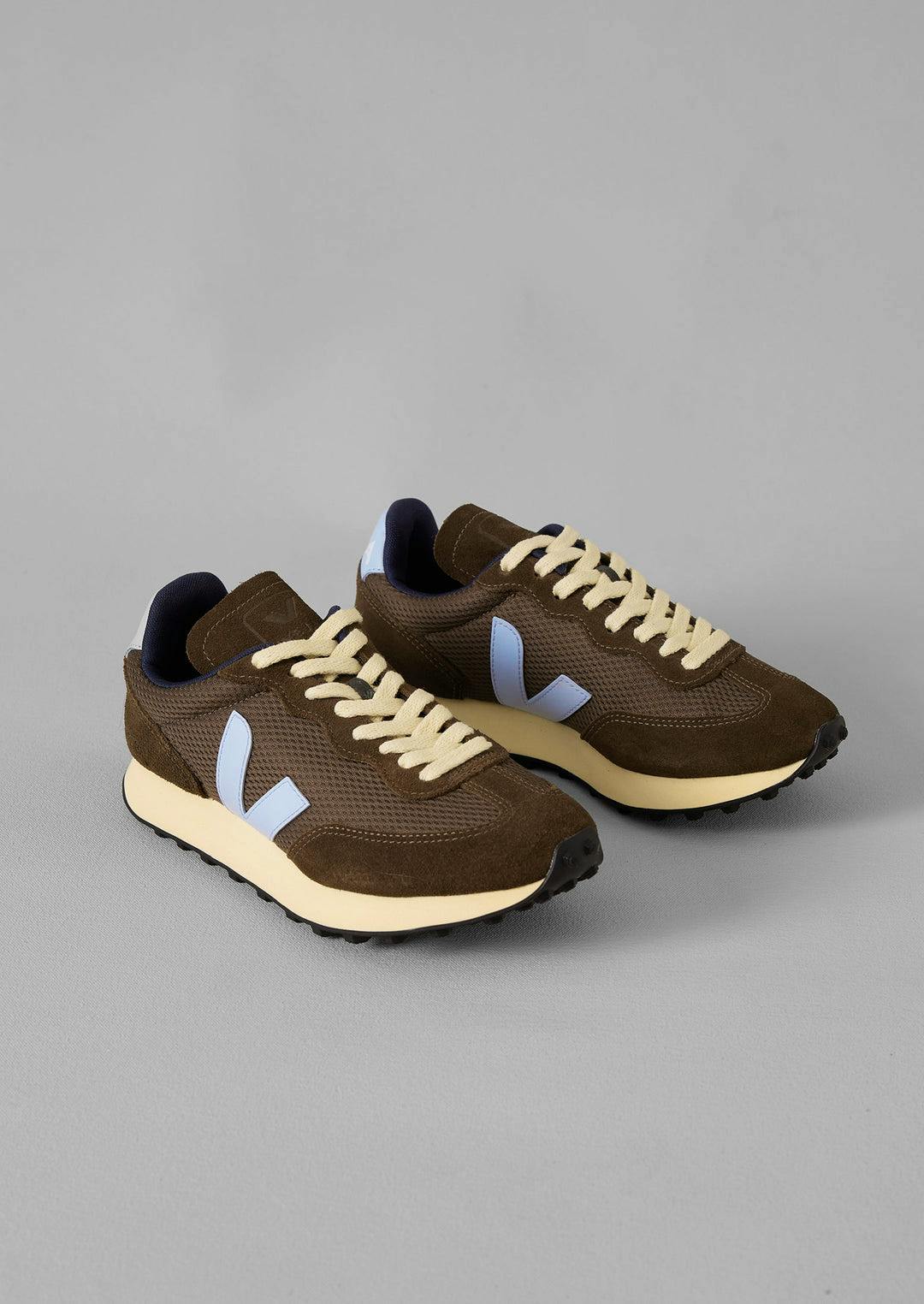 Rio Branco Trainers, Veja £125