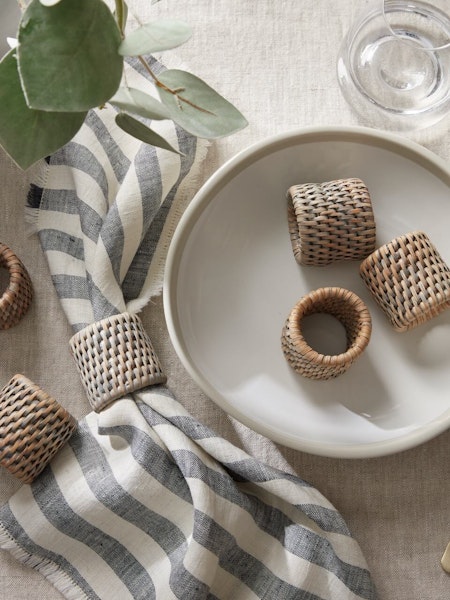 Napkin Rings That Will Up Your Tablescaping Game