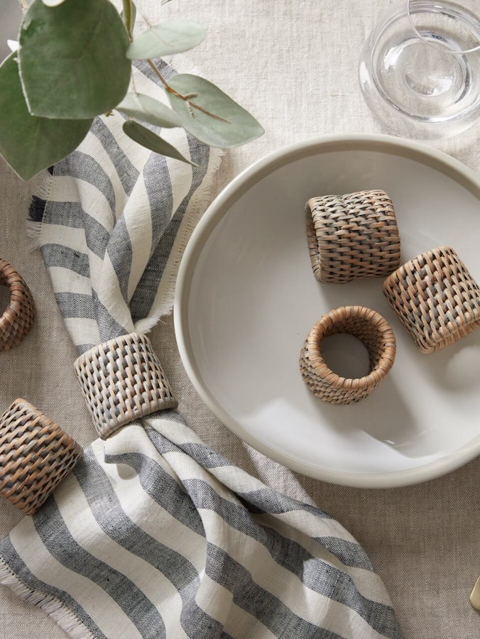 Napkin Rings That Will Up Your Tablescaping Game