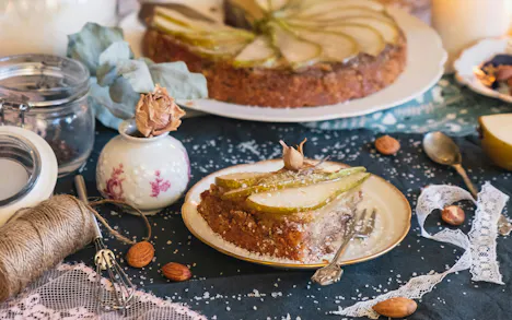 7 Comforting Cakes For Autumn