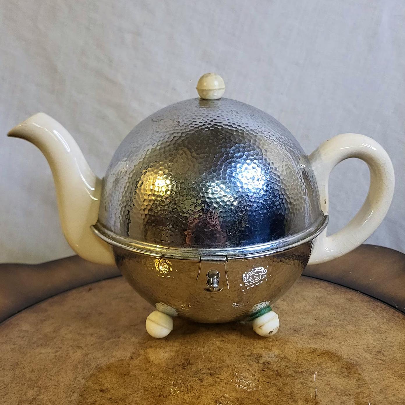 Etsy Vintage Stayhot Teapot, £128