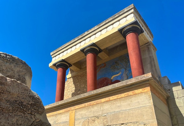 3 Travel Destinations Straight Out of Greek Mythology Knossos Andy-goldsby-ZxCHqEuvvhg-unsplash