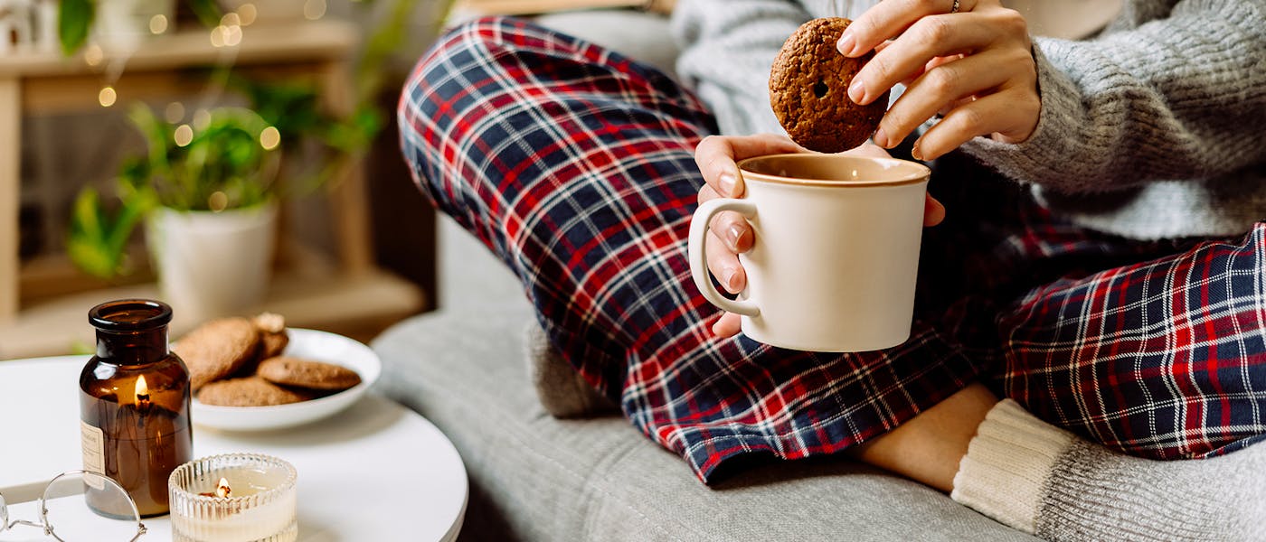 Bigstock-Cozy-Woman-Legs-In-Knitted-Win-442844036