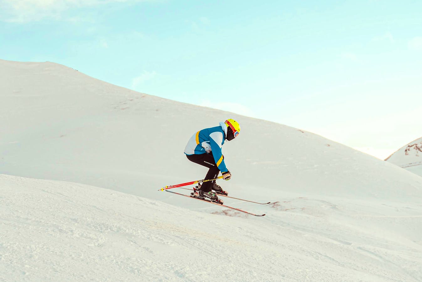 Skiing Thermals Andri-klopfensteinunsplash