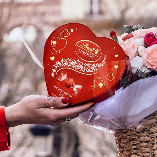 Lindt Lindor Amour Heart Chocolate Box, £15.95