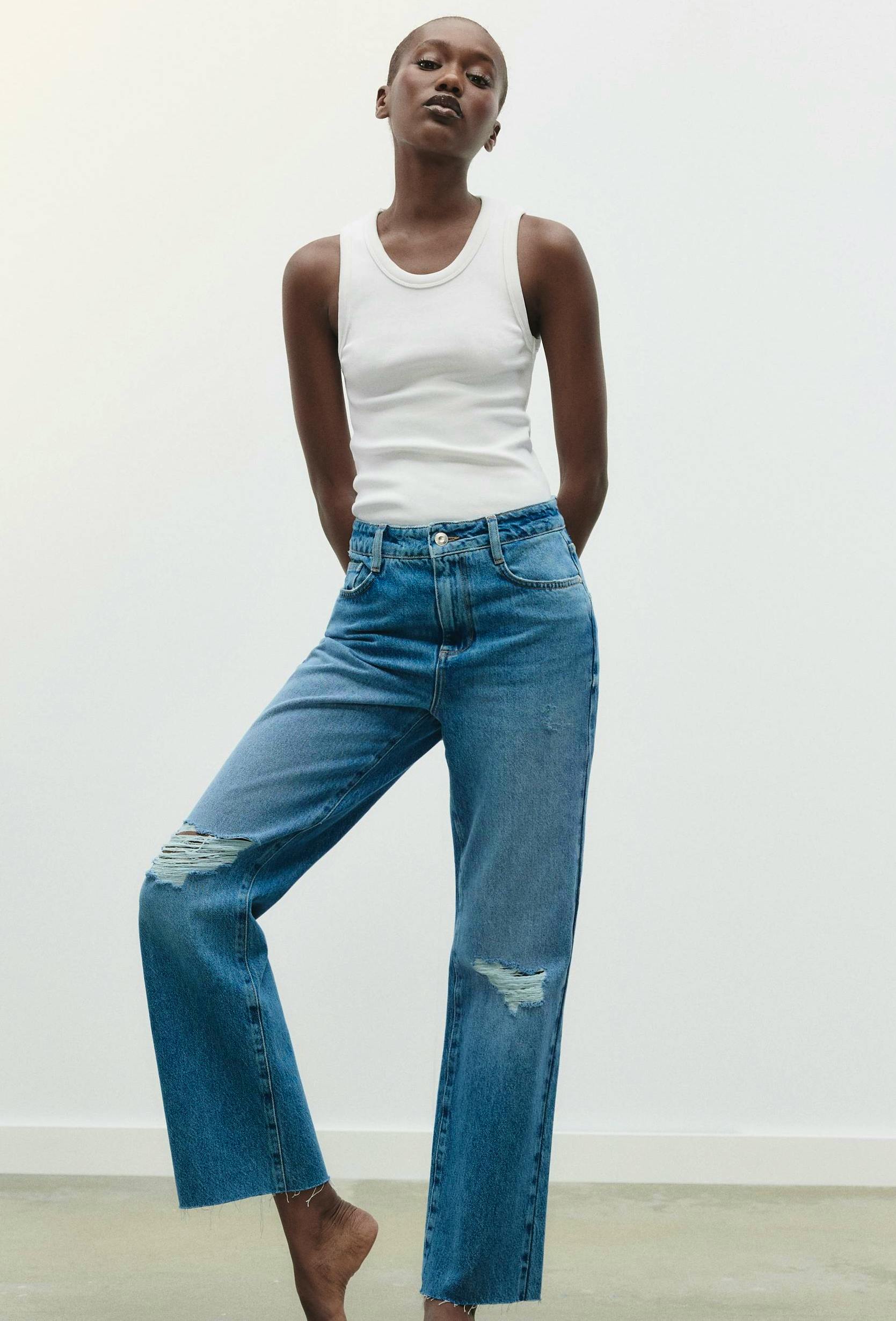 Z1975 Straight High-Waist Ripped Jeans £29.99