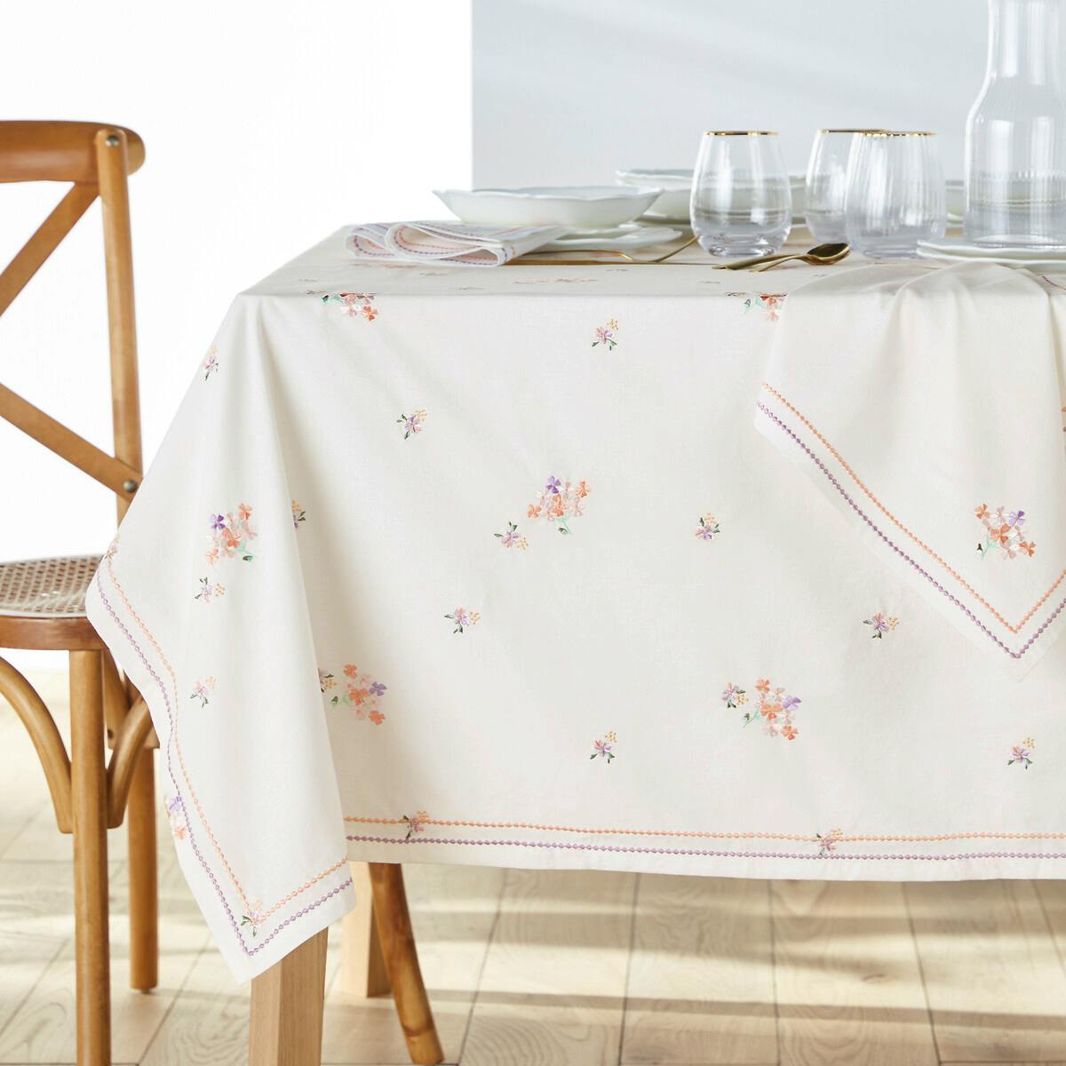 La Redoute Mellis Emroidered Floral Tablecloth, £17.60