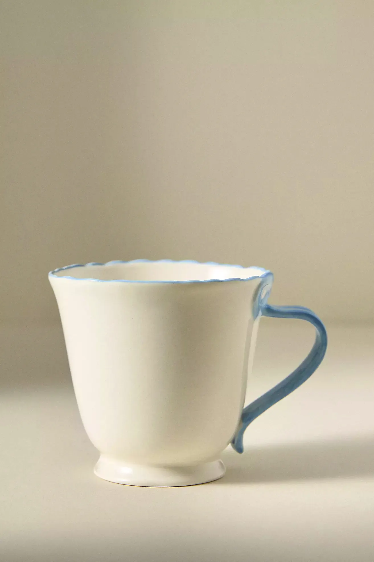 Benedita Bow Stoneware Mug £12
