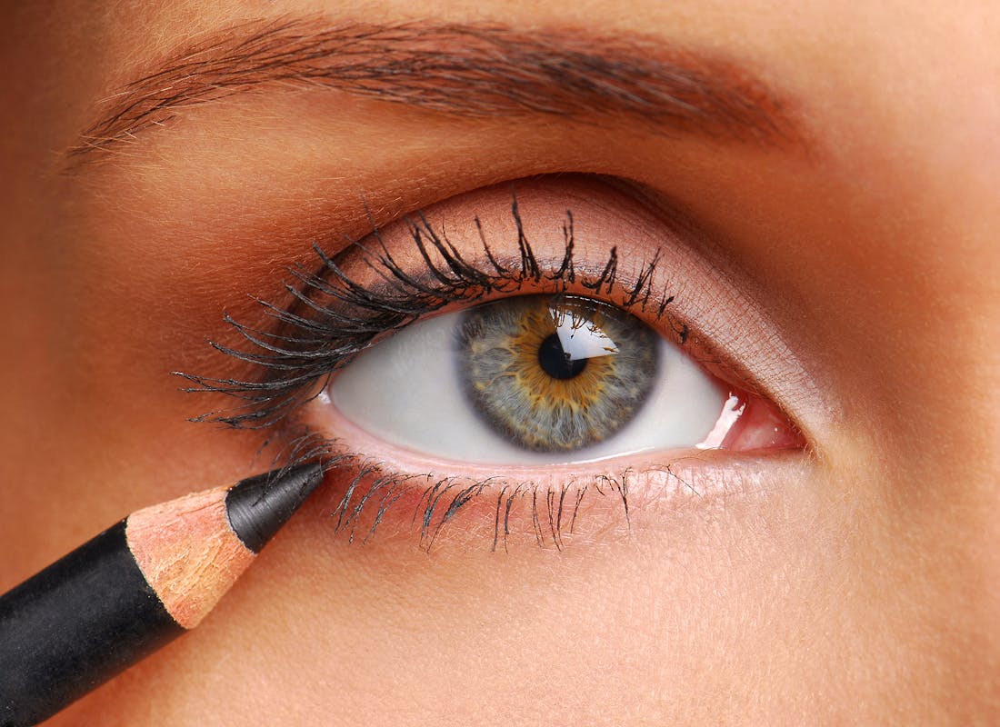 Precision Make Up