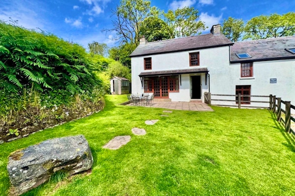 101 Family Holidays Summer 2025 Brecon Cottages