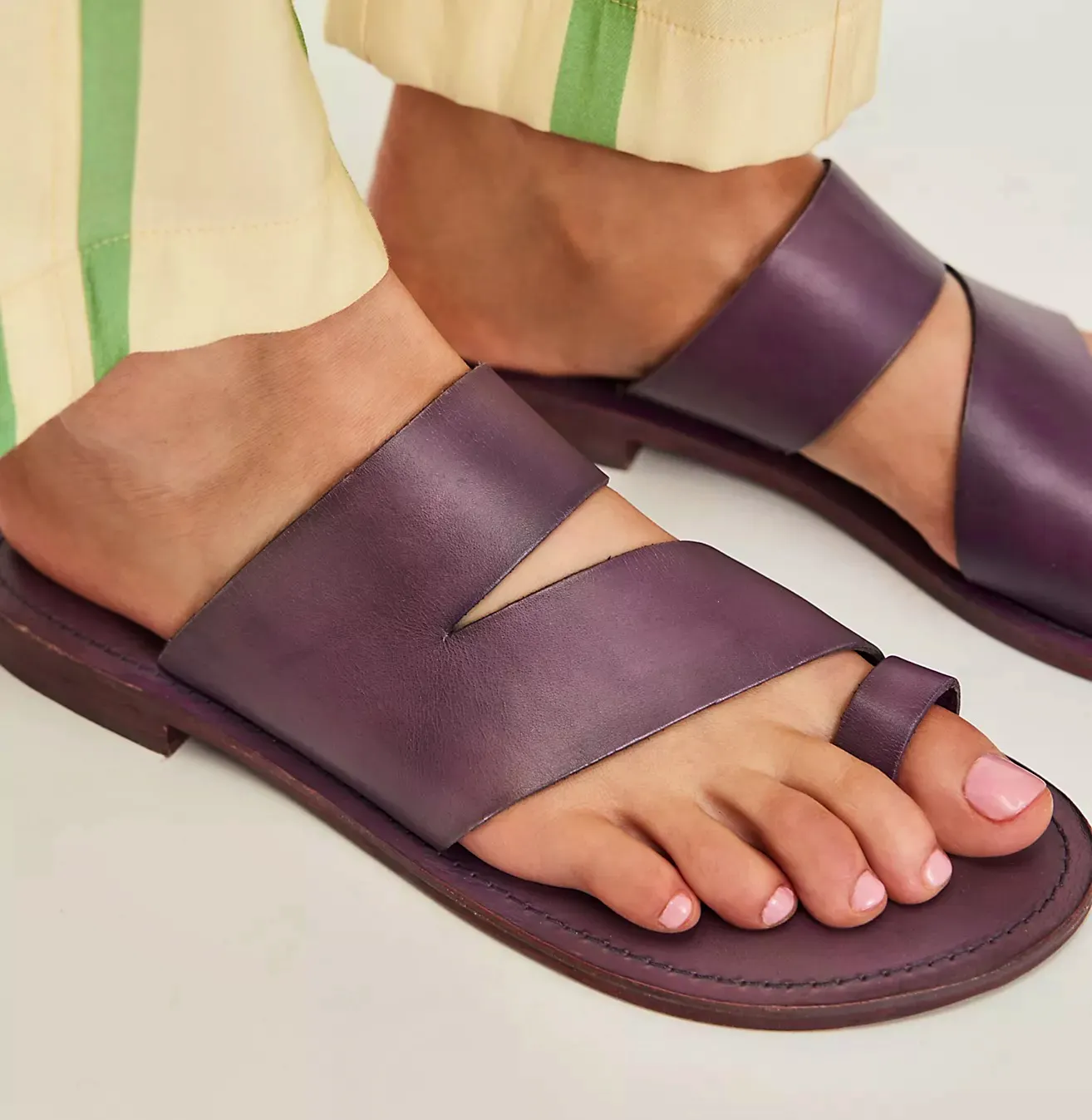 Free People Abilene Toe Loop Sandals, £74 – £78