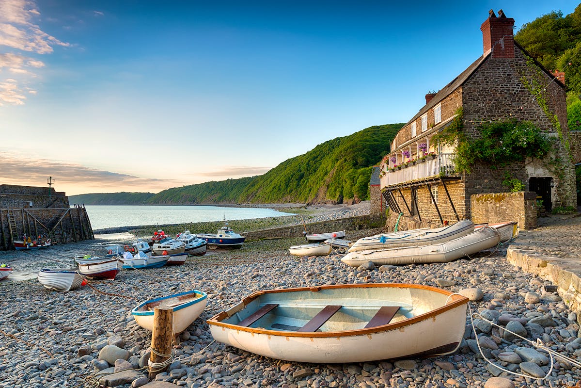 Bigstock-Clovelly-Harbour-93121565