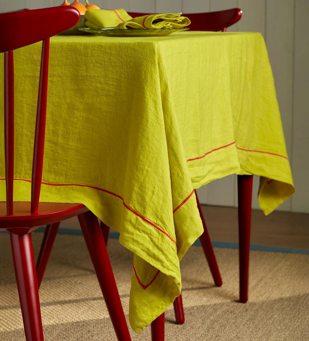 Secret Linen Store Glassette Vine 100% Linen Tablecloth, £149