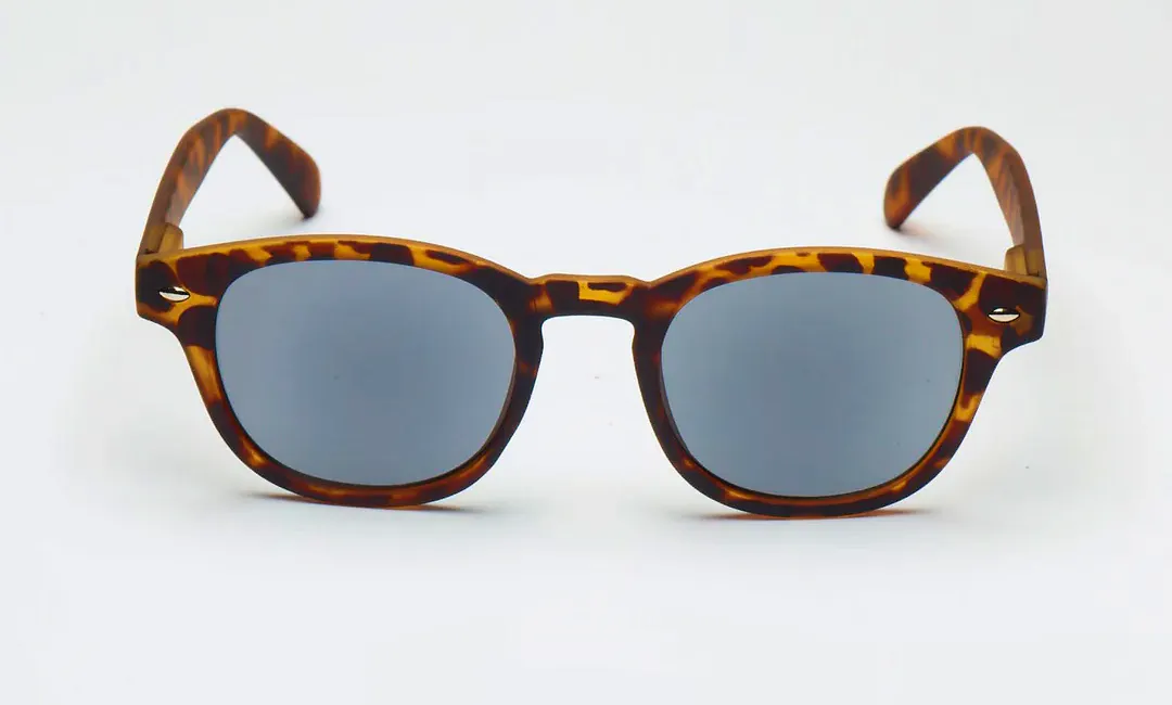 Reading Glasses Shop Out of Sight Style PC5 Rubber Sunreaders Reading Glasses, £20, Now £13.95