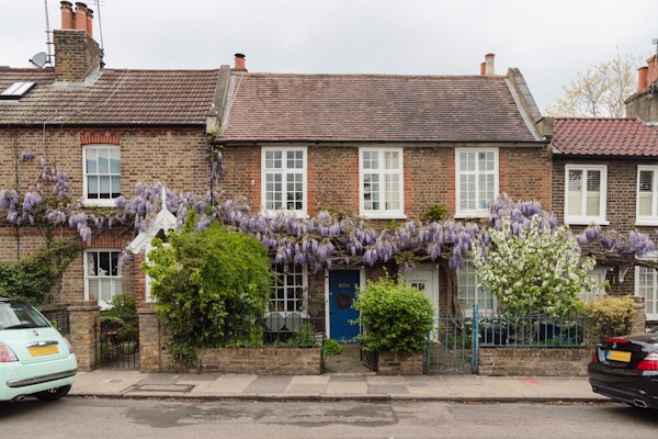 Two-Bed Victorian Cottage, East Sheen