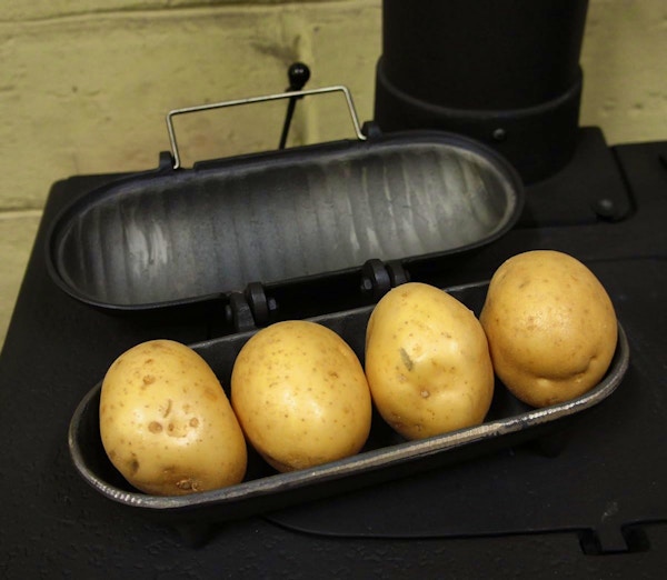Cast Iron Large Baked Potato Cooker