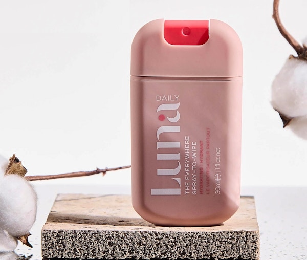 Luna Daily The Everywhere Spray-to-Wipe Hydrating 30ml Copy