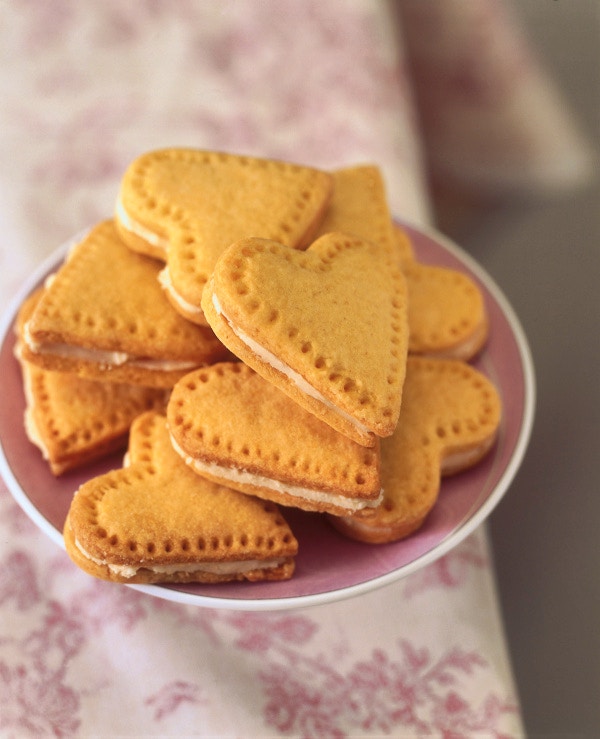 Custard Cream Hearts