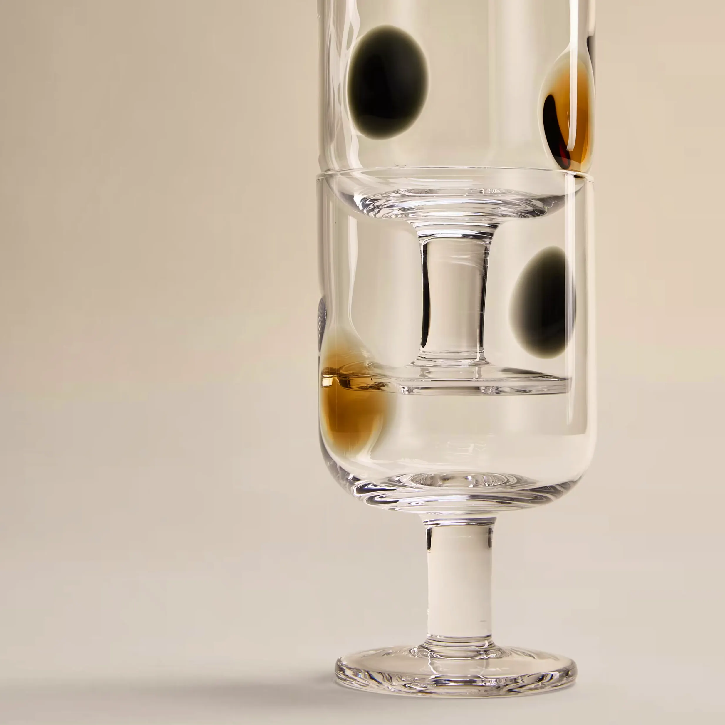 Set of 2 Dot Wine Glasses £12