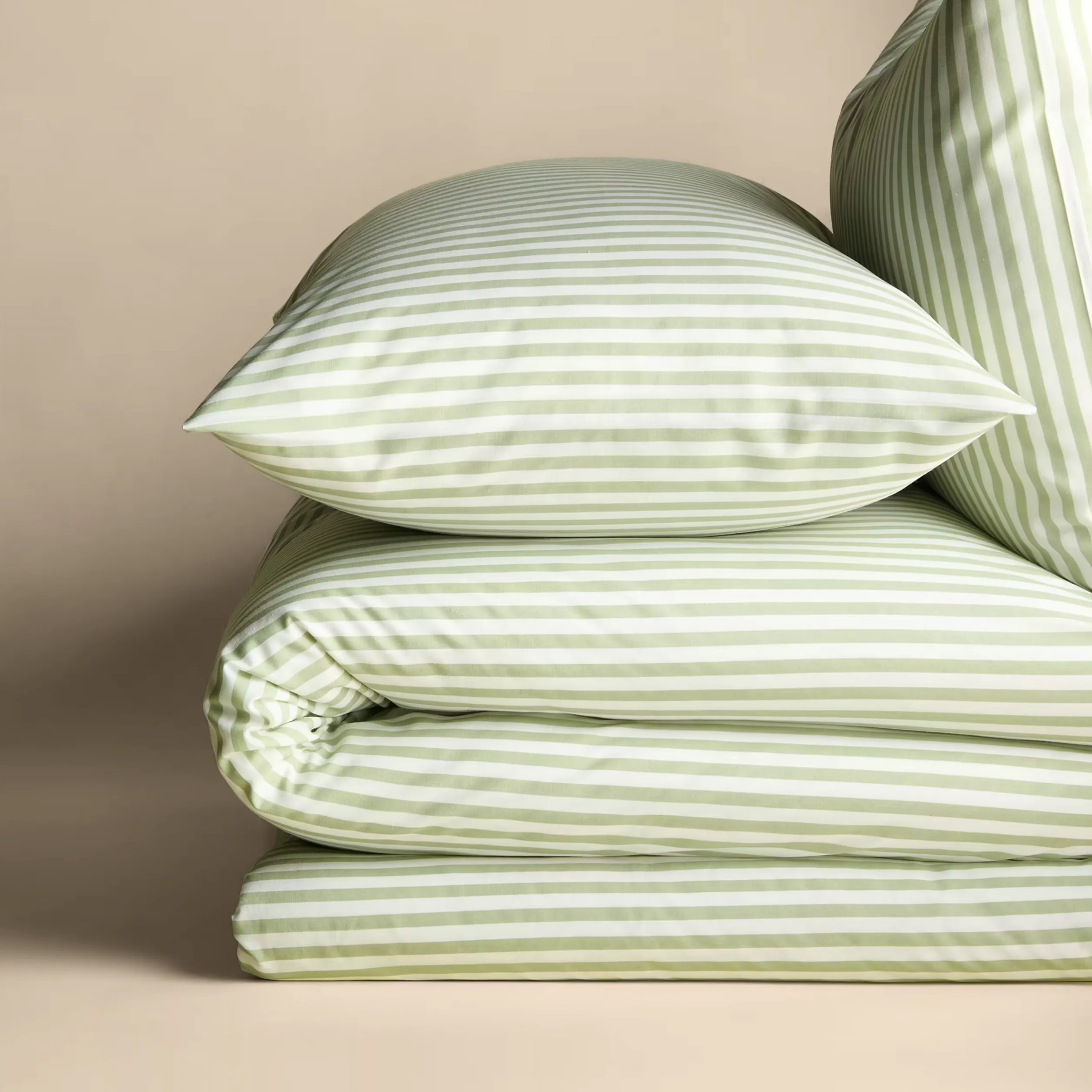 Cotton Blend Striped Bedding Set £20