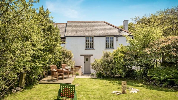 Aspects Holidays Autumn Breaks The Farmhouse Wadebridge
