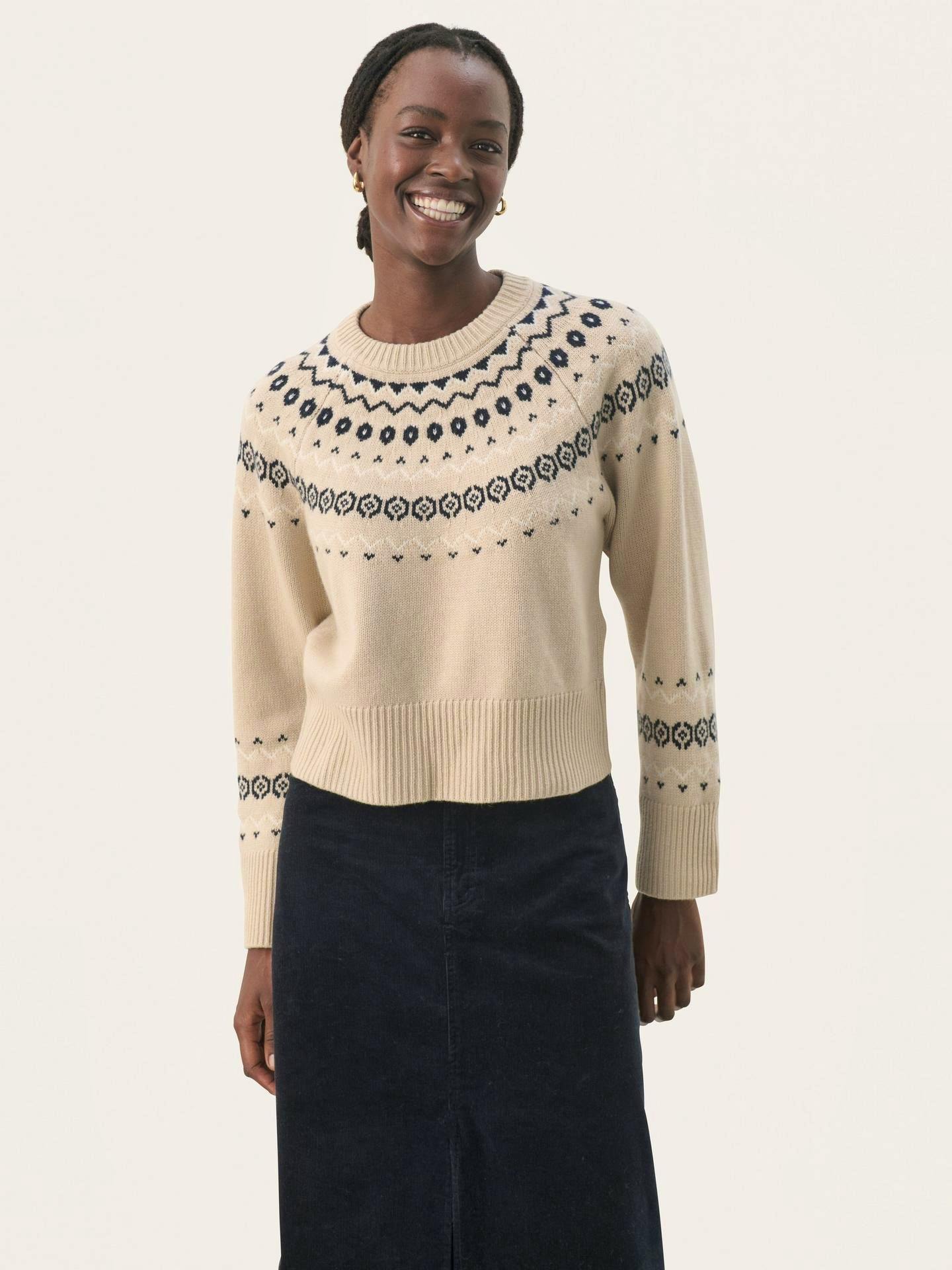 John Lewis - Part Two Laney Argyle Wool Blend Jumper, French Oak, £88 Featuring a modern take on Fair Isle patterns, this wool blend jumper offers warmth and style. The Argyle style design adds a unique touch to the classic motif.