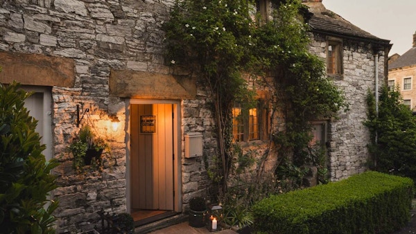 Autumn Escapes Boutique Retreats Almond Cottage Bakewell