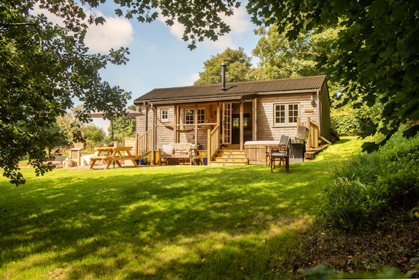 Unique Hideaways The-little-woodland-house