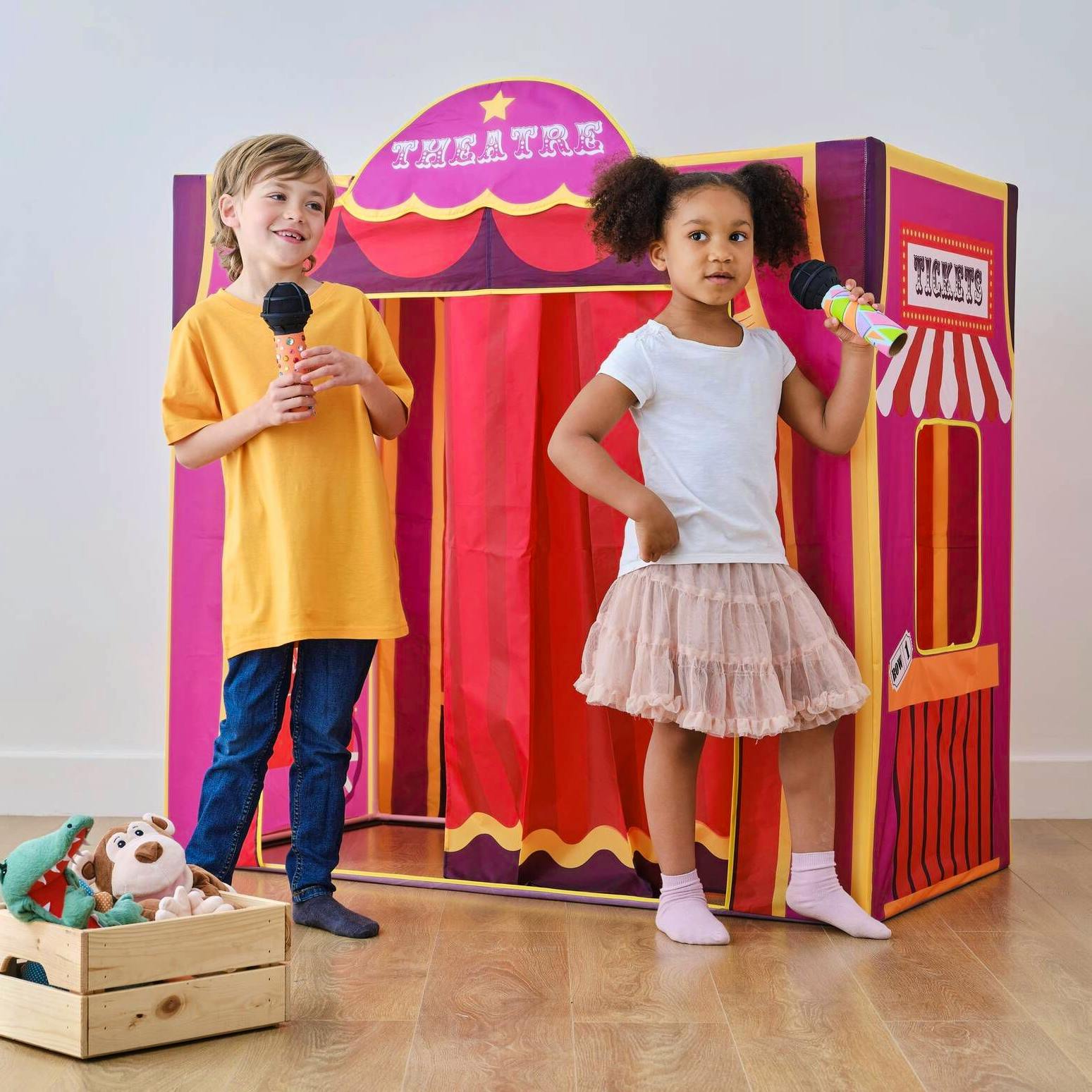 Hobbycraft Theatre Play Tent, £24