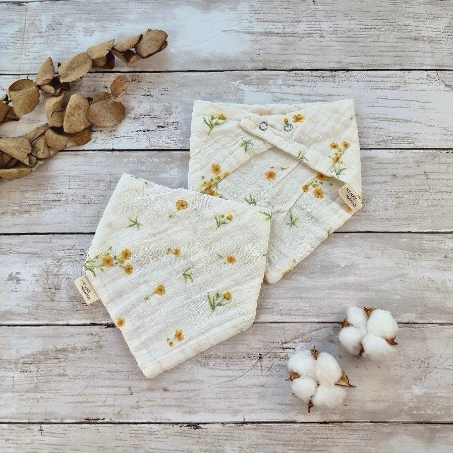 Ninki Nanka oOrganic Layered Bib / Buttercup, £6