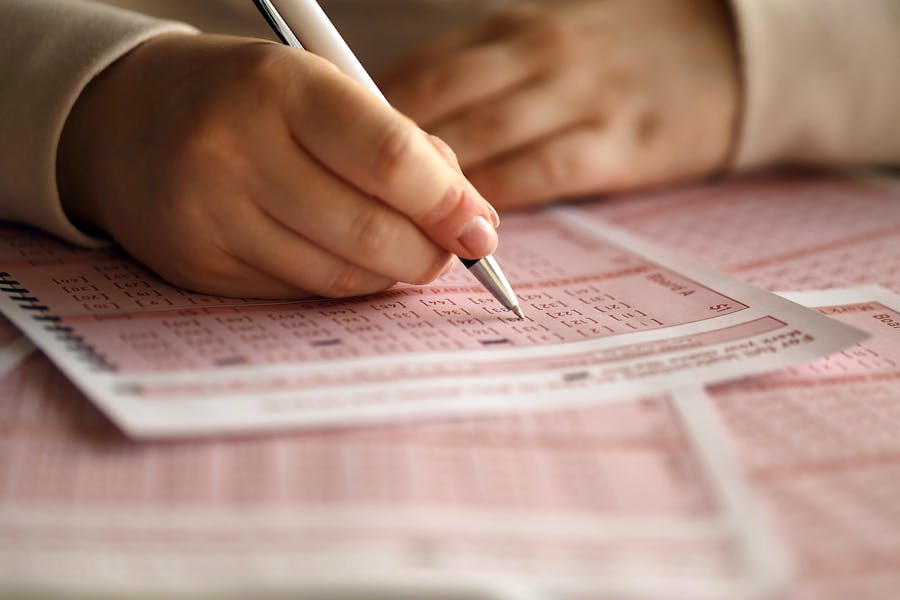 Bigstock-Filling-Out-A-Lottery-Ticket--454633793