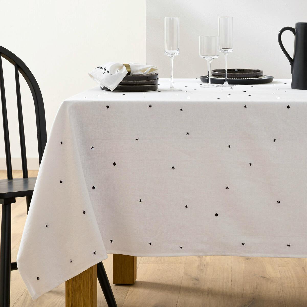 La Redoute Festive Embroidered Linen Tablecloth, £19.99