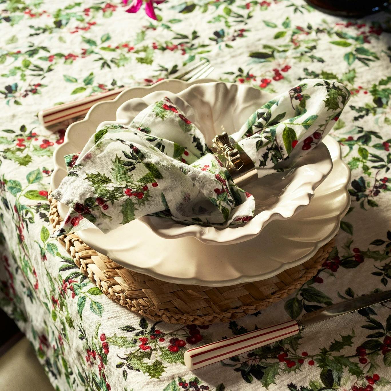 Holly & Co Holly Linen Tablecloth, £133.78