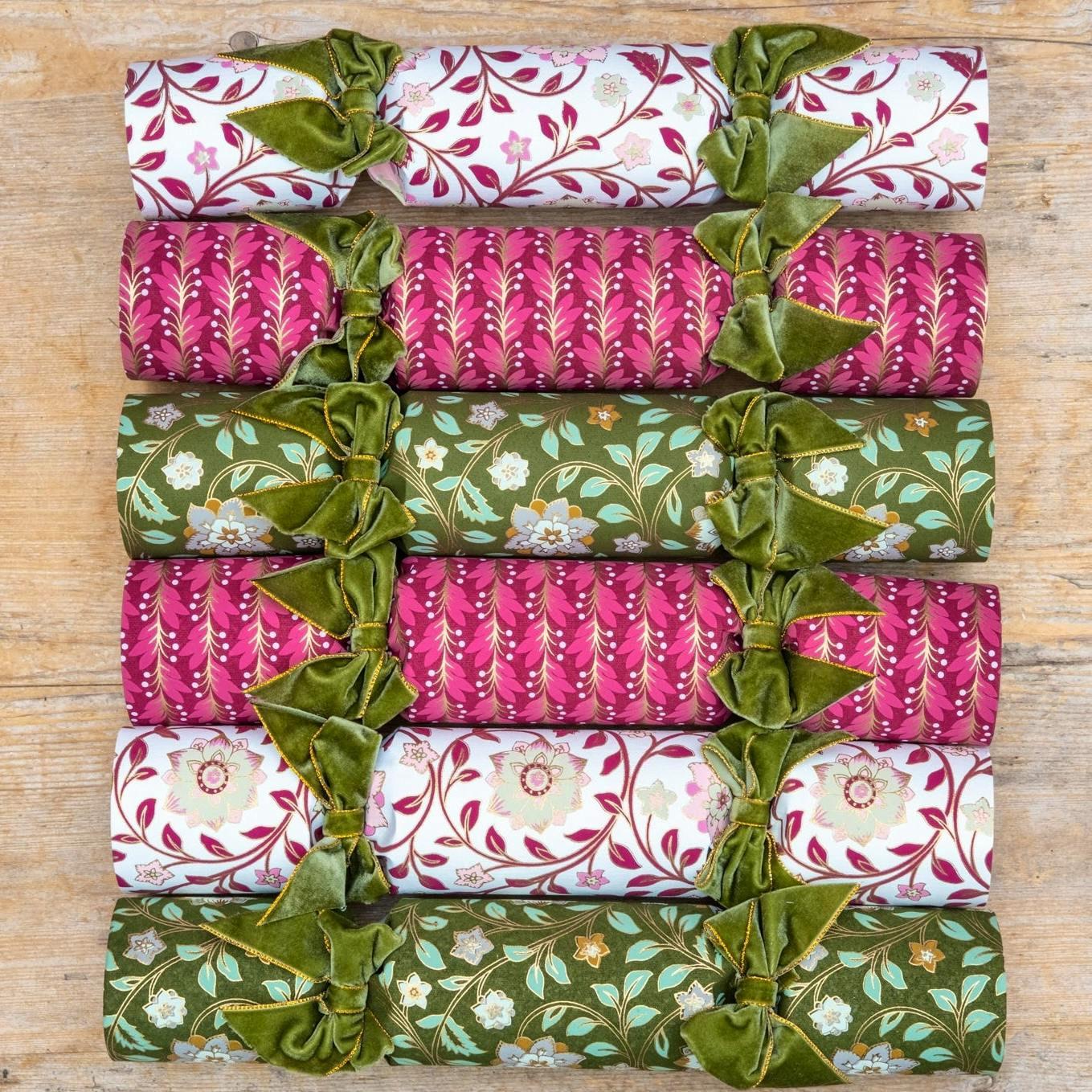 Burford Garden Centre Luxury Christmas Crackers, £39