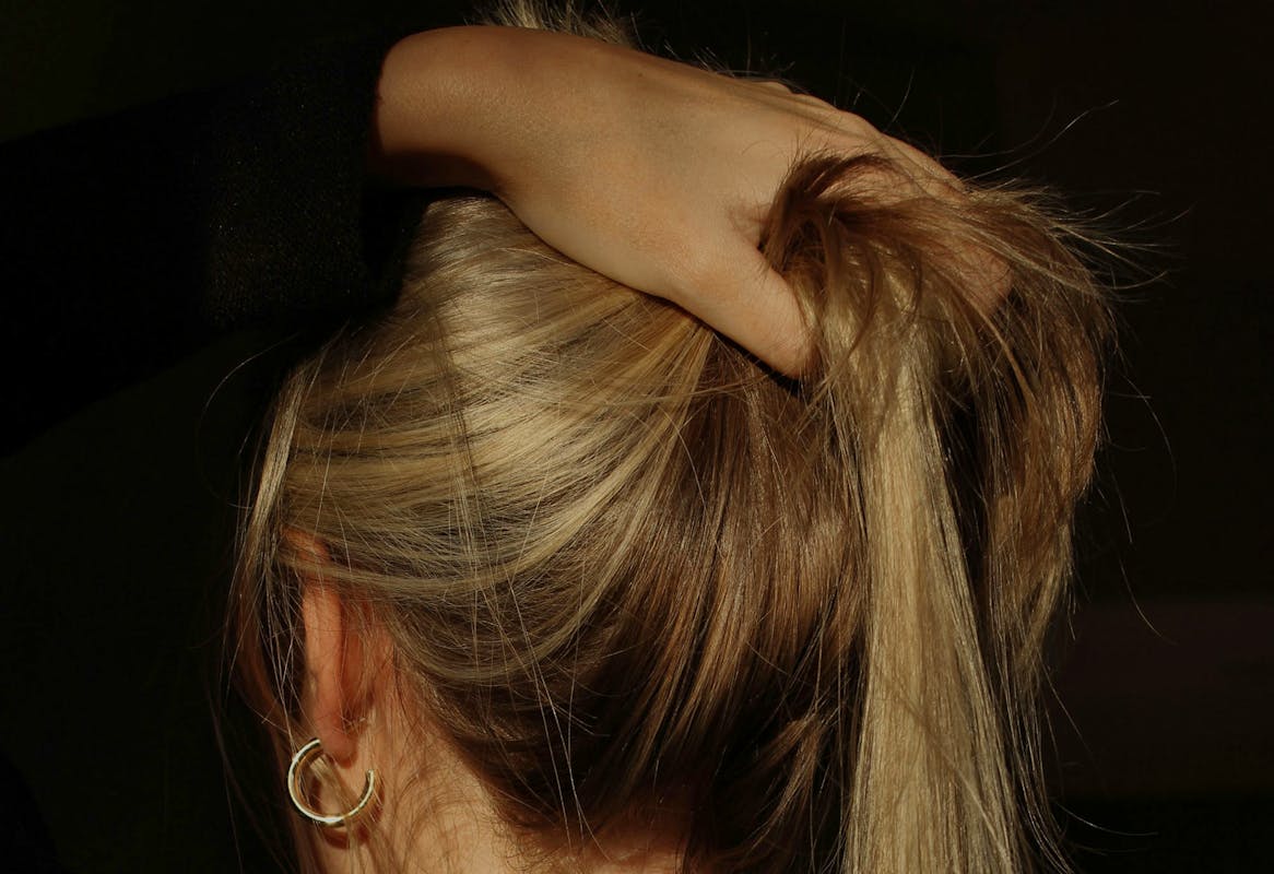 Xmas Hair Heroes Polly-alexandra-M0vGrfbJVA0-unsplash Copy