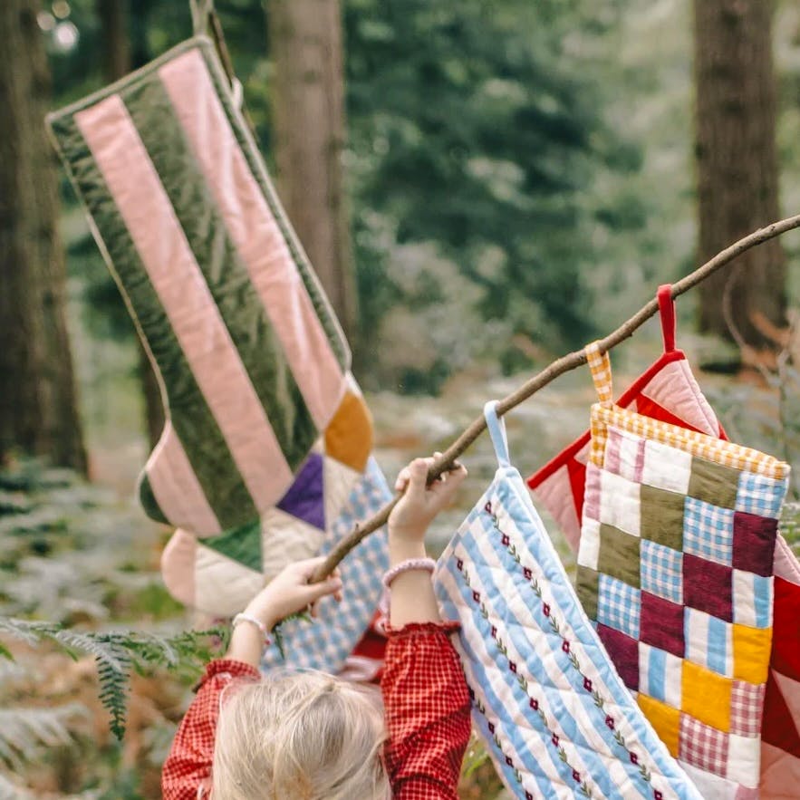 Projekti Tyyny Velvet Patchword Stripe Christmas Stocking