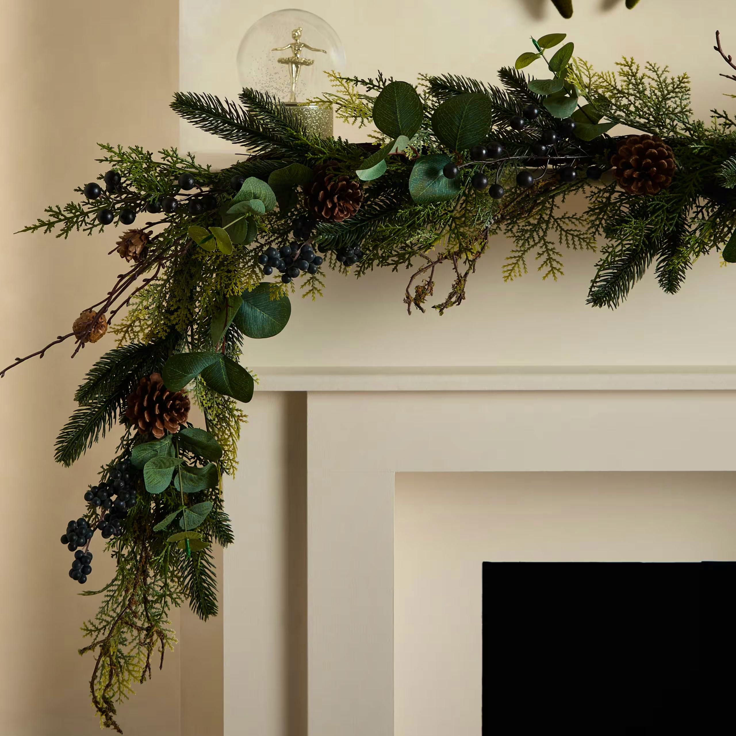 Marks & Spencer 6ft Winter Berry Garland, £29