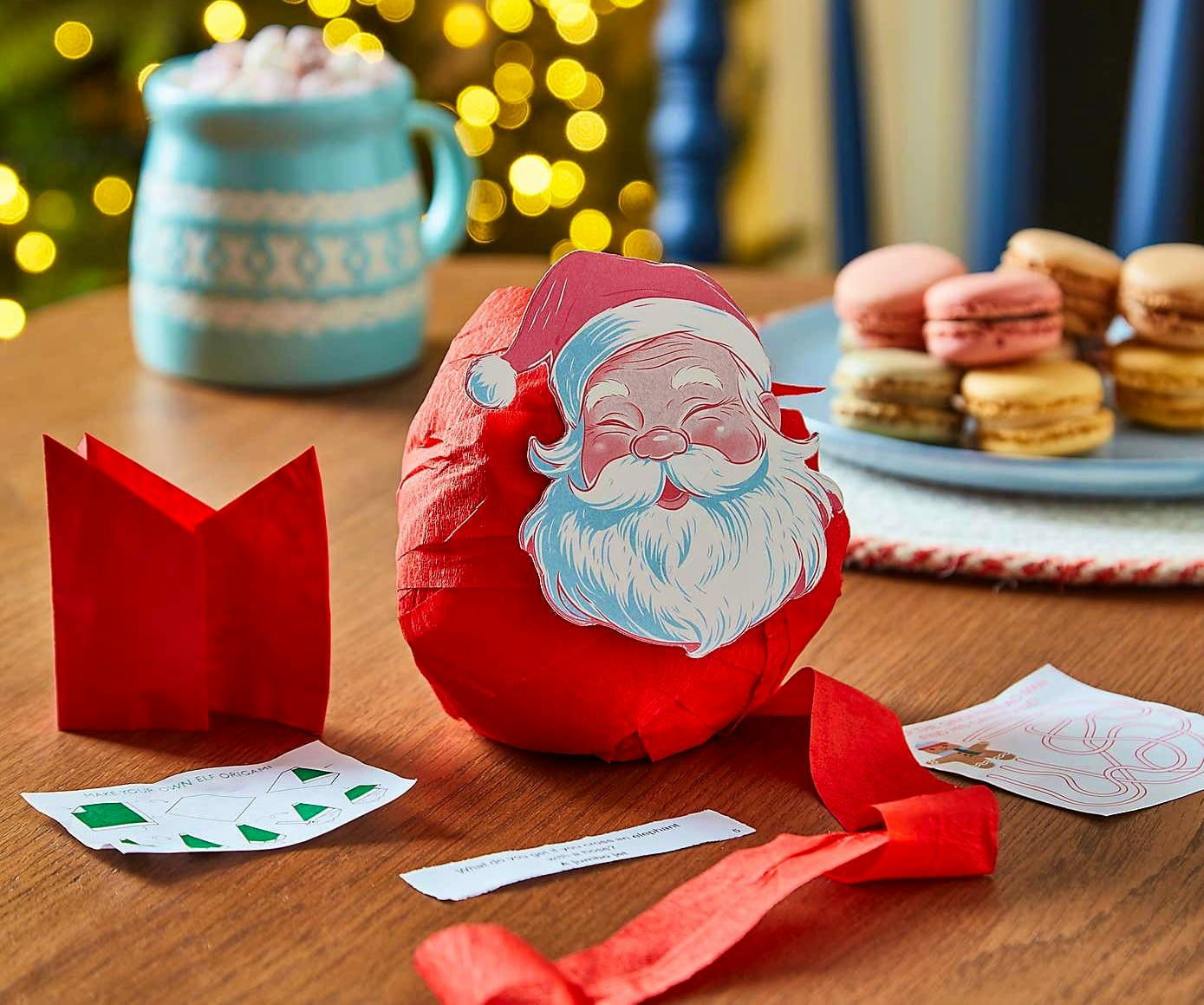 Santa Pass The Parcel