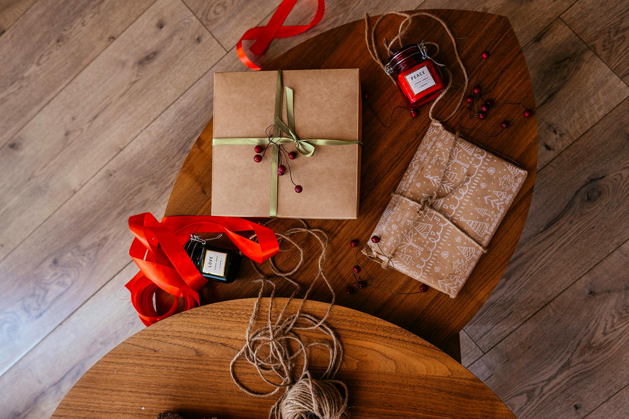 Xmas Hosts Katya-azimova-jorPYgT6V10-unsplash Copy