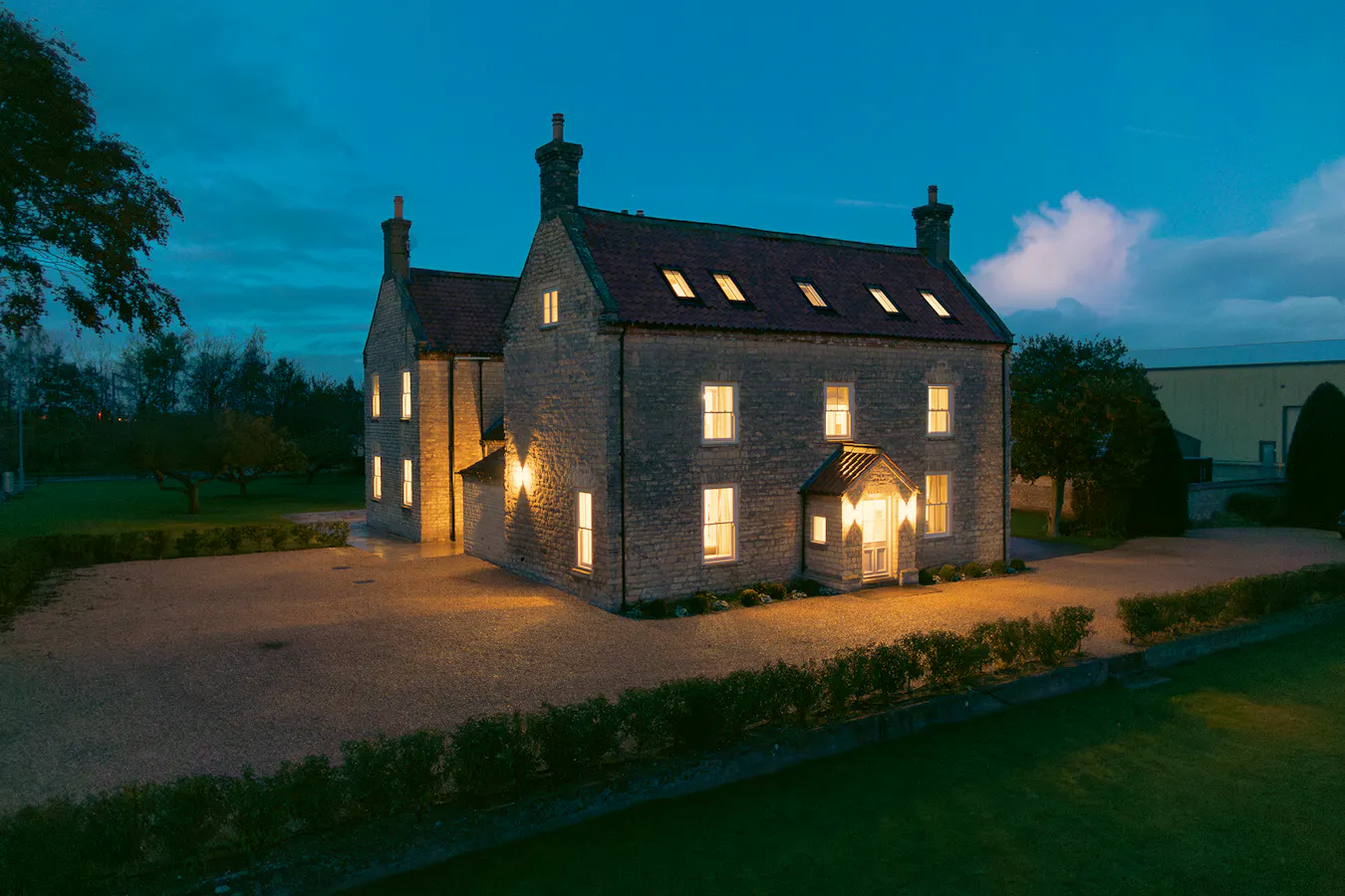 Classic Cottages For Celebrations Cliff Farmhouse (1) Copy