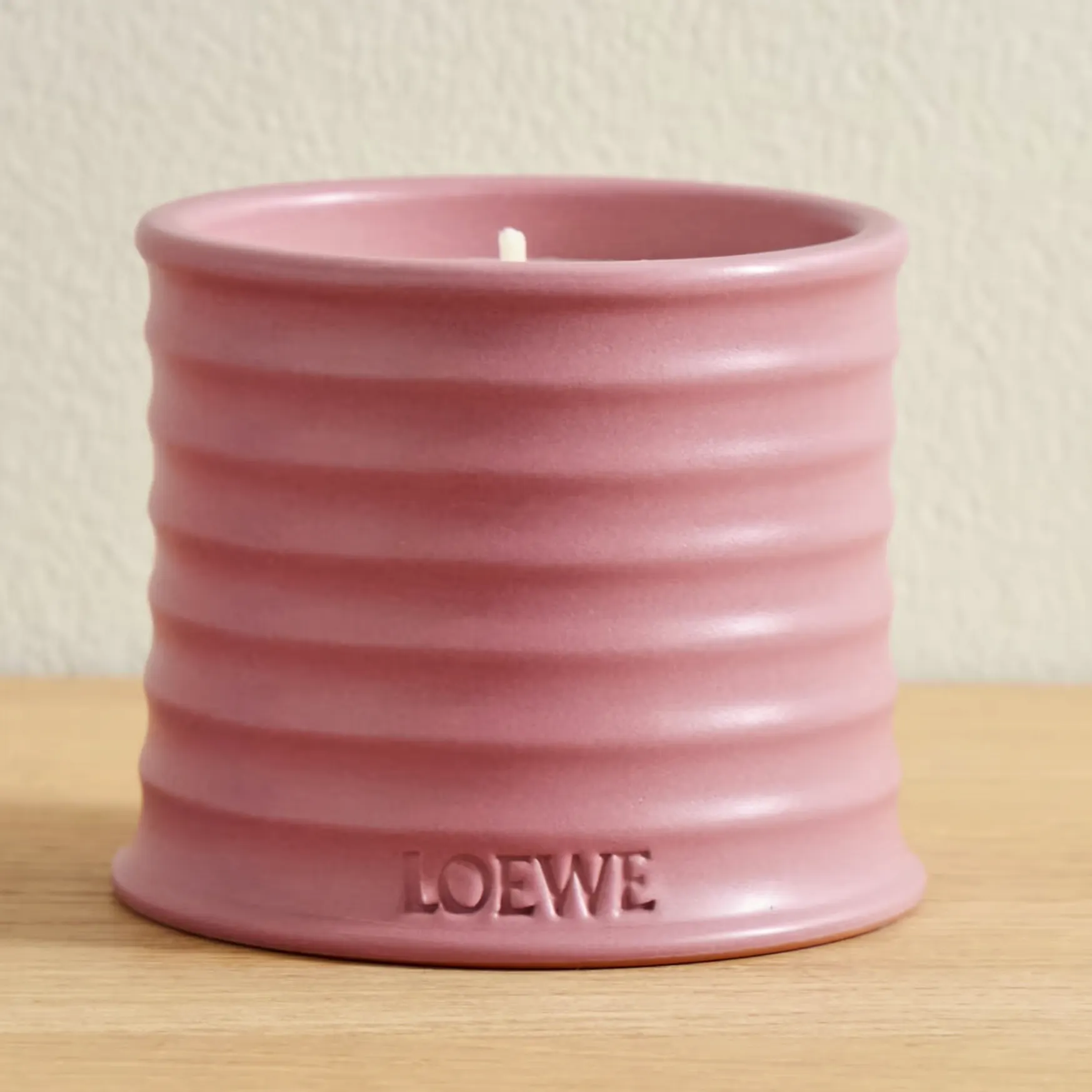 Loewe Ivy Small Scented Candle, £85